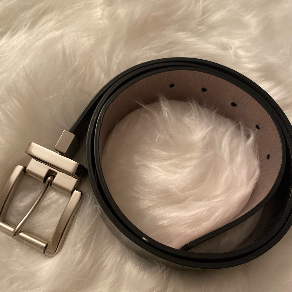 Michael Kors belt -fits size 12/14 pants